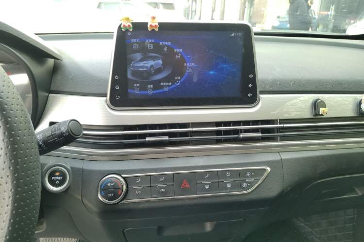 Used Dayun Yuehu 2022 30.66 kWh Two-Wheel Drive Standard Version Audio And AC Panel