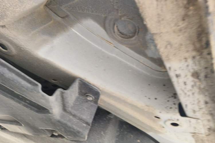 Used Dayun Yuehu 2022 300 Standard Edition Chassis Front Left