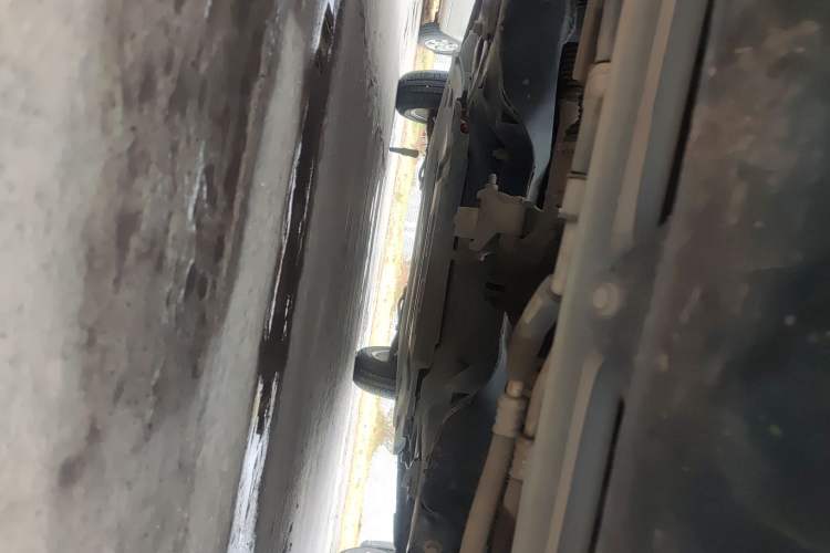 Used Dayun Yuehu 2022 300 Standard Edition Chassis Front