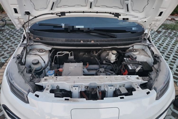 Used Dayun Yuehu 2022 Revised Version 30.66 kWh Two-Wheel-Drive VIP Edition Engine Bay