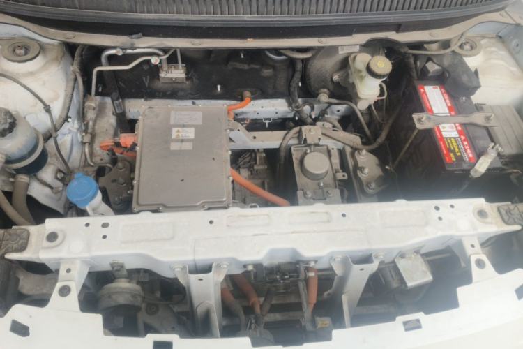 Used Dayun Yuehu 2022 300 Standard Edition Engine Bay