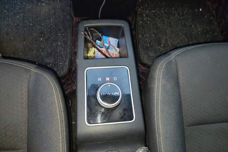 Used Dayun Yuehu 2022 330 Standard Edition Gear Lever