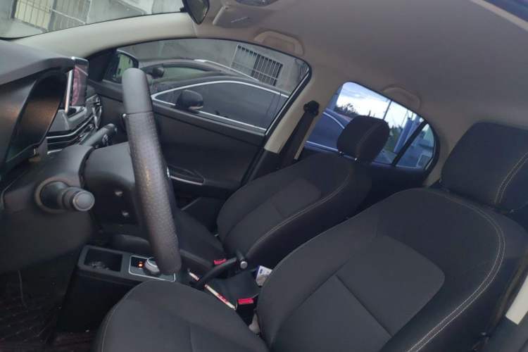 Used Dayun Yuehu 2022 330 Standard Edition Left Front Seat
