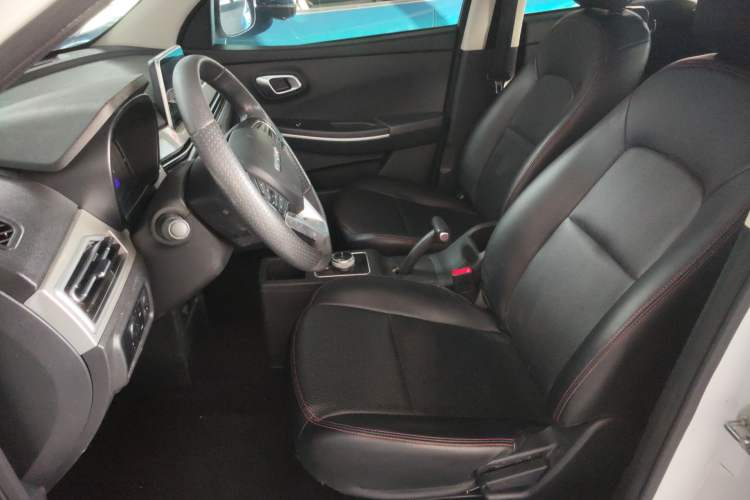 Used Dayun Yuehu 2022 30.66 kWh Two-Wheel Drive Standard Version Left Front Seat