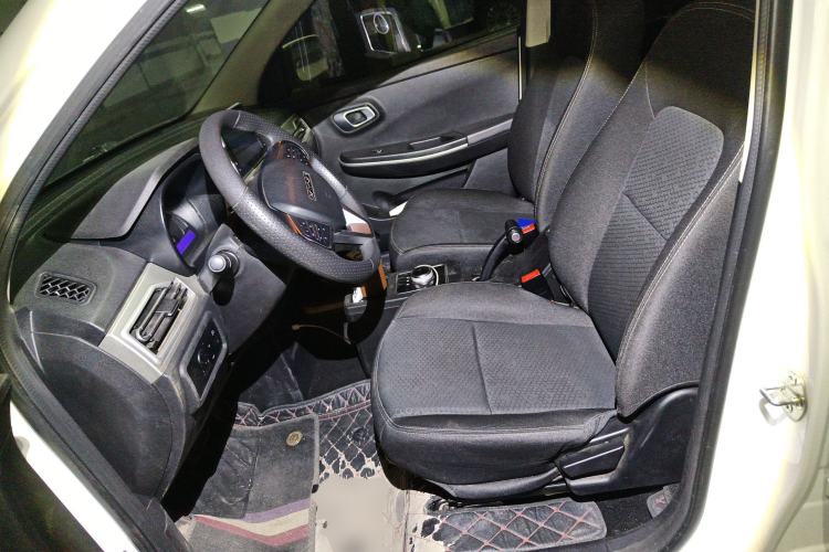 Used Dayun Yuehu 2022 30.66 kWh Two-Wheel Drive Standard Version Left Front Seat