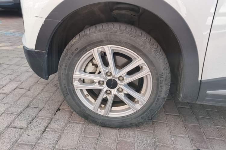 Used Dayun Yuehu 2022 300 Standard Edition Left Front Wheel Hub