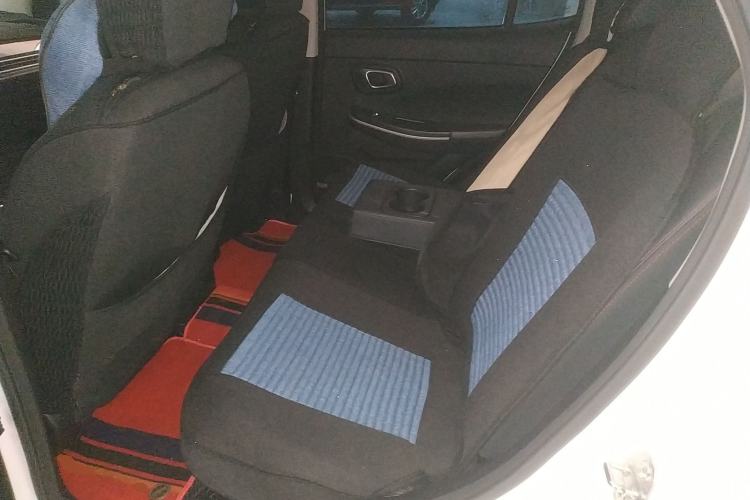 Used Dayun Yuehu 2022 30.66 kWh Two-Wheel Drive Luxury Edition Left Rear Seat