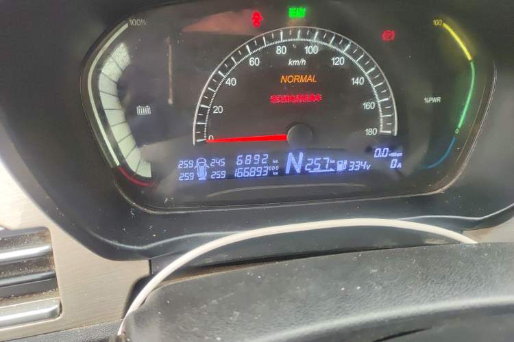 Used Dayun Yuehu 2022 300 Standard Edition Odometer Close Up
