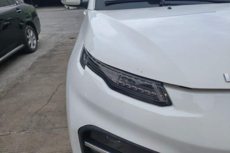 Used Dayun Yuehu 2022 330 Standard Edition Right Front Headlight