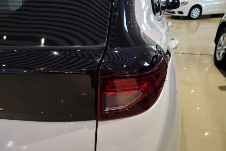 Used Dayun Yuehu 2022 Two-Wheel Drive Enjoyment Edition Right Rear Taillight