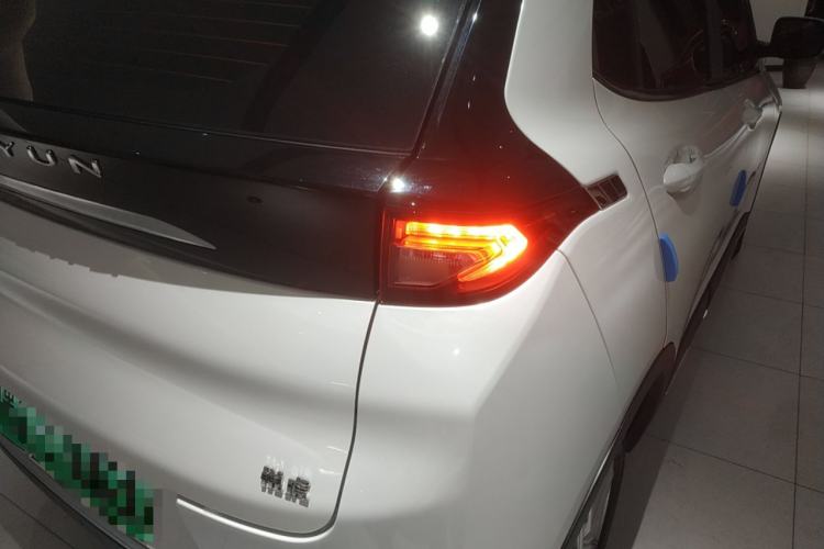 Used Dayun Yuehu 2022 30.66 kWh Two-Wheel Drive Luxury Edition Right Rear Taillight