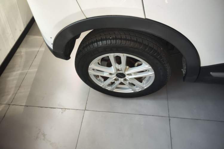 Used Dayun Yuehu 2022 30.66 kWh Two-Wheel Drive Standard Version Right Rear Wheel Hub