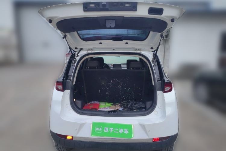 Used Dayun Yuehu 2022 330 Standard Edition Trunk