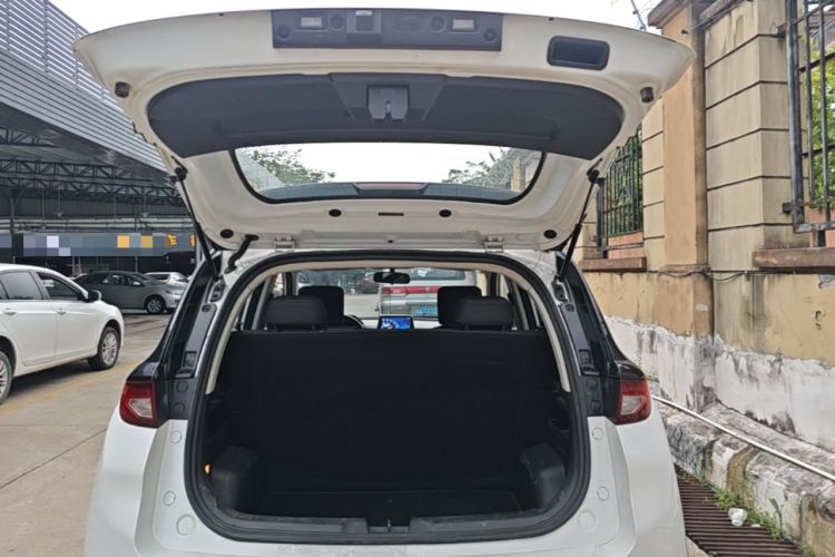Used Dayun Yuehu 2022 30.66 kWh Two-Wheel Drive Standard Version Trunk