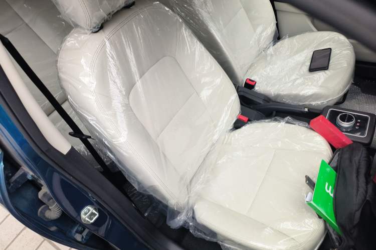 Used Dayun Yuehu 2023 230 Standard Edition Right Front Seat