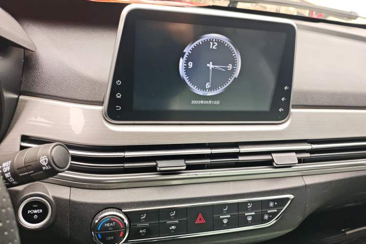 Used Dayun Yuehu 2023 330 Standard Edition Audio And AC Panel