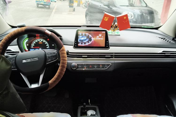 Used Dayun Yuehu 2023 300 Standard Edition Center Console