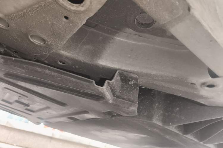 Used Dayun Yuehu 2023 300 Standard Edition Chassis Front Left