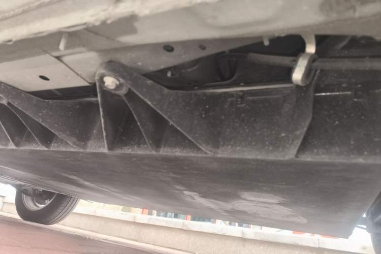 Used Dayun Yuehu 2023 300 Standard Edition Chassis Rear Left