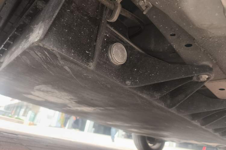 Used Dayun Yuehu 2023 300 Standard Edition Chassis Rear Right