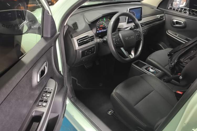 Used Dayun Yuehu 2023 300 Standard Edition Driver Seat