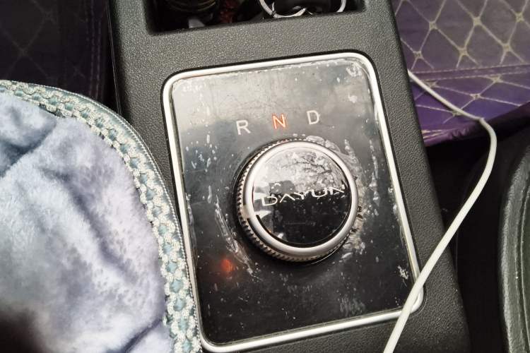 Used Dayun Yuehu 2023 300 Standard Edition Gear Lever