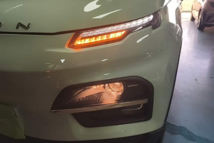 Used Dayun Yuehu 2023 300 Standard Edition Left Front Headlight