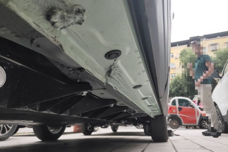 Used Dayun Yuehu 2023 230 Standard Edition Right Side Sill