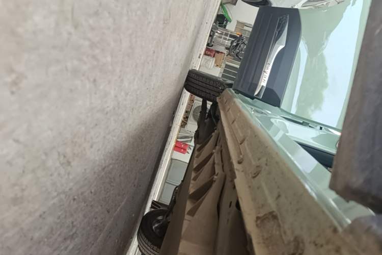 Used Dayun Yuehu 2023 230 Standard Edition Right Side Sill