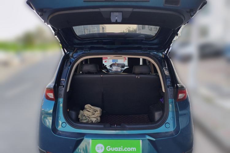 Used Dayun Yuehu 2023 300 Standard Edition Trunk