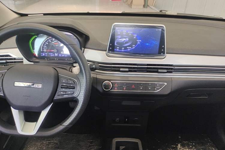 Used Dayun Yuehu 2023 300 Standard Edition Audio And AC Panel