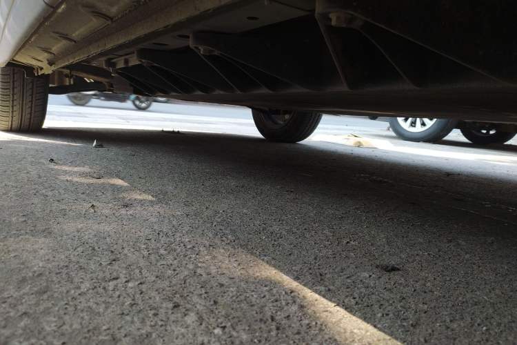 Used Dayun Yuehu 2023 330 Standard Edition Chassis Rear Left