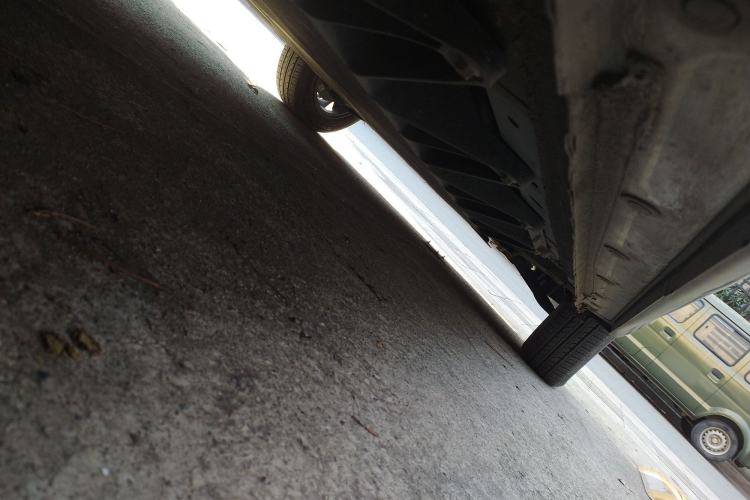 Used Dayun Yuehu 2023 330 Standard Edition Chassis Rear Right
