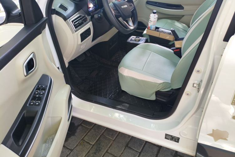 Used Dayun Yuehu 2023 300 Standard Edition Driver Seat