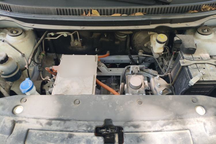 Used Dayun Yuehu 2023 300 Standard Edition Engine Bay