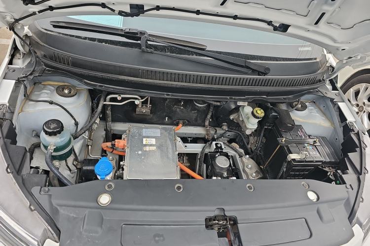 Used Dayun Yuehu 2023 230 Standard Edition Engine Bay