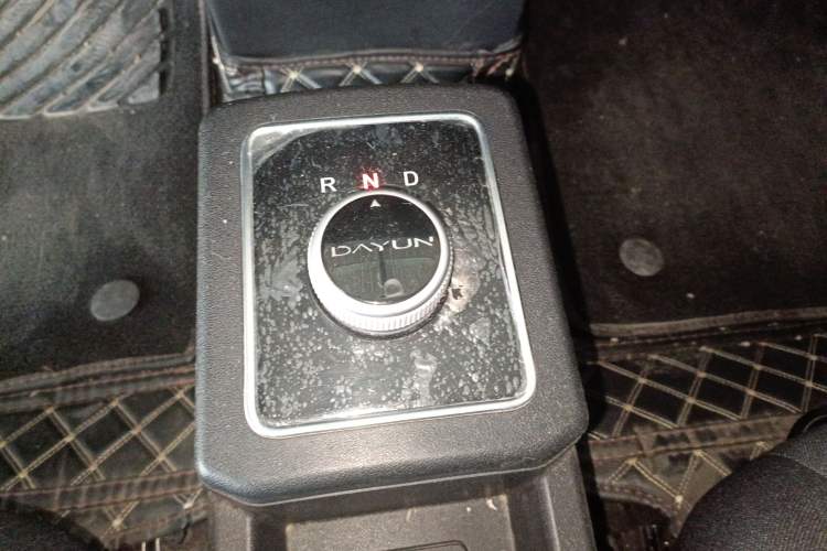 Used Dayun Yuehu 2023 300 Standard Edition Gear Lever