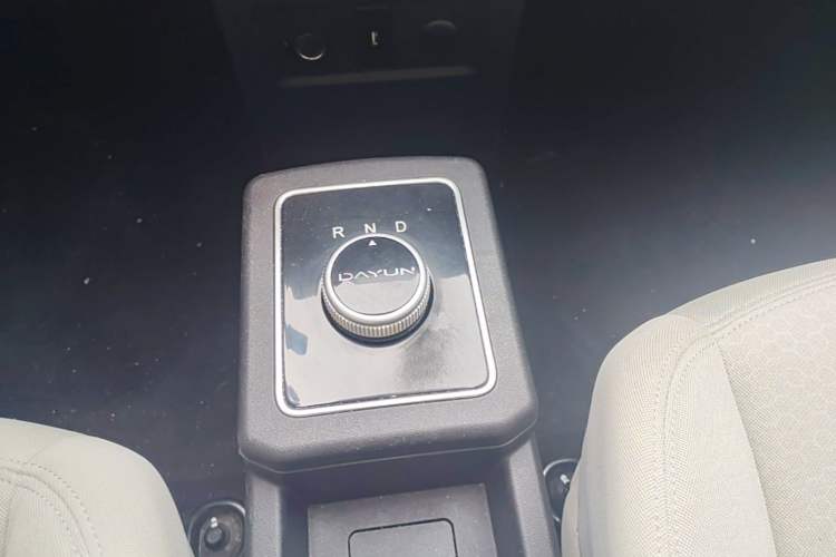 Used Dayun Yuehu 2023 230 Standard Edition Gear Lever
