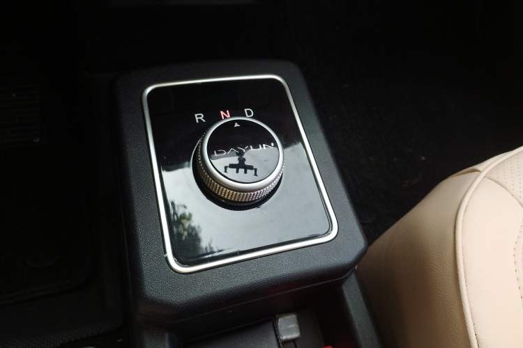 Used Dayun Yuehu 2023 330 Standard Edition Gear Lever