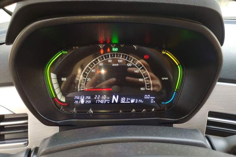Used Dayun Yuehu 2023 330 Standard Edition Instrument Cluster