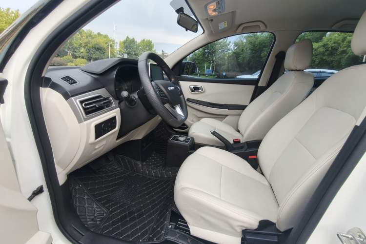 Used Dayun Yuehu 2023 230 Standard Edition Interior 5