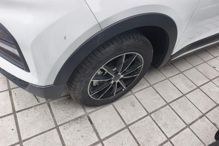 Used Dayun Yuehu 2023 300 Standard Edition Left Front Wheel Hub