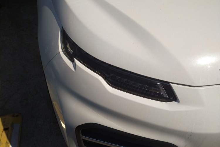 Used Dayun Yuehu 2023 330 Standard Edition Right Front Headlight