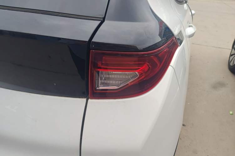 Used Dayun Yuehu 2023 230 Standard Edition Right Rear Taillight