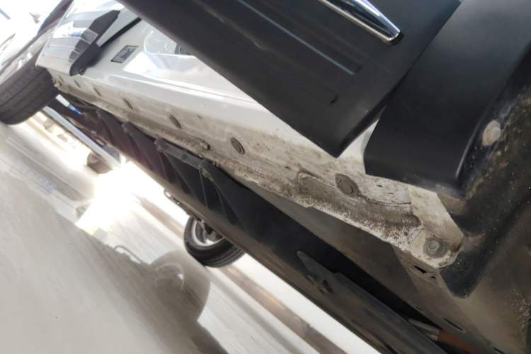 Used Dayun Yuehu 2023 300 Standard Edition Right Side Sill