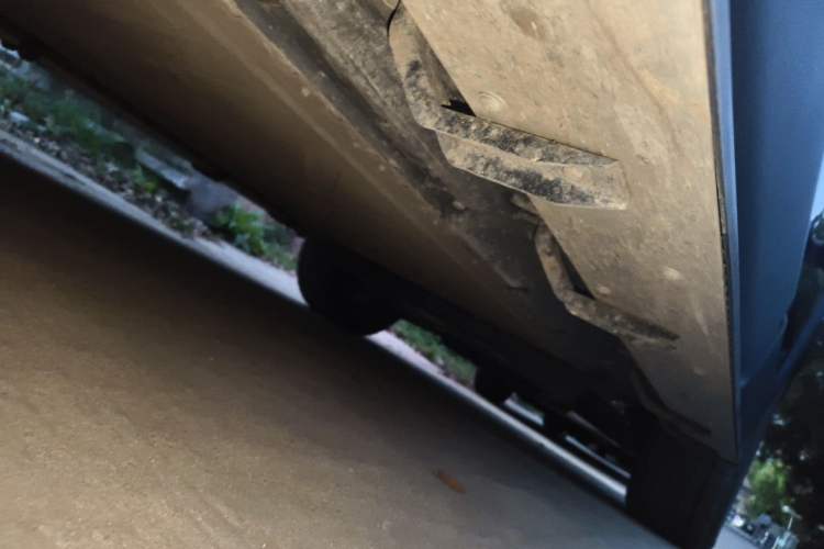 Used Deepal G318 2024 Four-Wheel-Drive Air Suspension Model Chassis Front Left