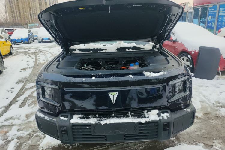 Used Deepal G318 2024 Two-Wheel Drive Air Suspension Version Engine Bay