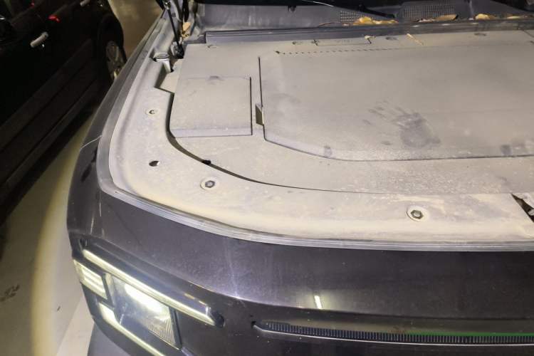 Used Deepal G318 2024 Four-Wheel Drive Comfort Edition Engine Bay Right