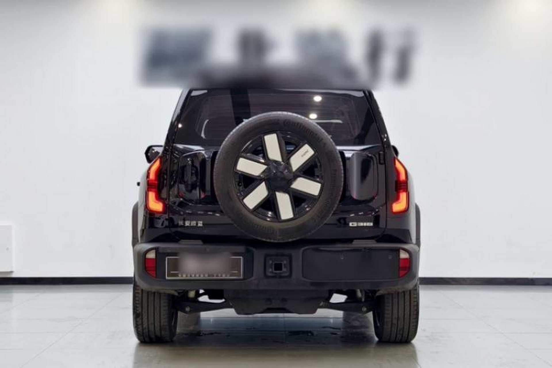 Used Deepal G318 2024 Four-Wheel-Drive Air Suspension Model Exterior 4