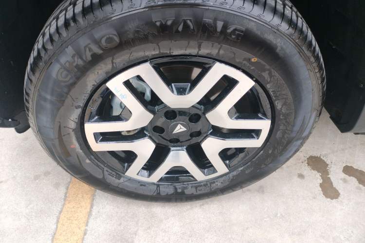 Used Deepal G318 2024 Four-Wheel Drive Comfort Edition Exterior 4